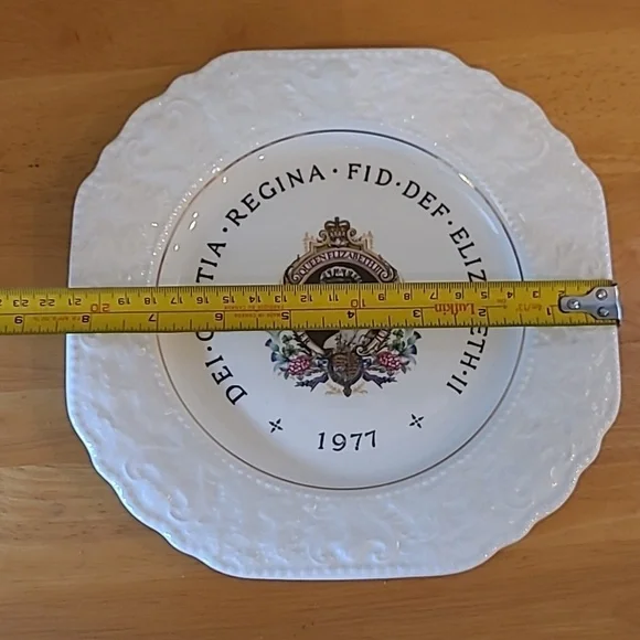 LORD NELSON POTTERY 1977 Silver Jubilee Her Majesty Queen Elizabeth II Plate - Picture 11 of 13
